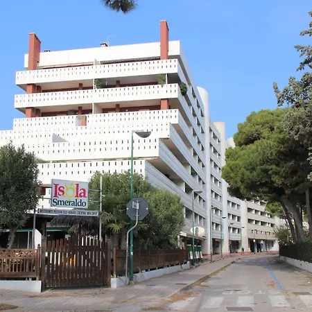 Modern Seaside Flat With Spacious Balcony * Lignano Sabbiadoro